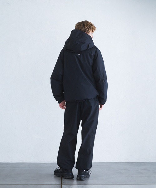 23区 フード付き黒ジャンパー 44 phenix 別注 WINDSTOPPER(R) PRODUCTS BY GORE-TEX LABS スタンド