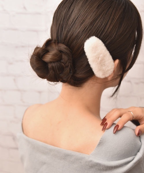 Mayree ヘアピン 「float」ふわふわ ファー シンプル デザイン