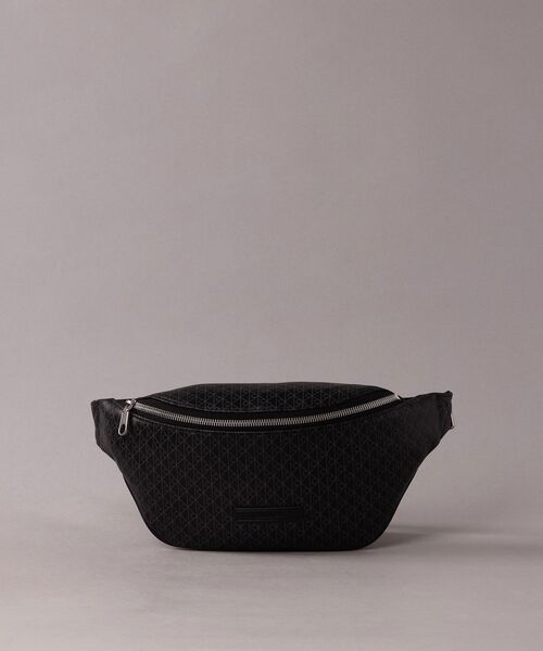Calvin Klein（カルバン・クライン） ショルダーバッグ クロスボディ