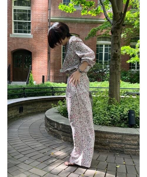 ブラウス シャツ シルク　ボタニカルプリント　バルーンスリーブ　ブラウス レディースの画像