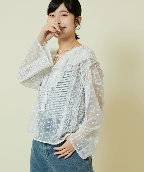 「Freada」 長袖チュニック ONE SIZE ホワイト レディース