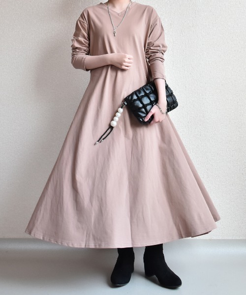☆【I AM MARI】☆Vネックセンターラインフレアーワンピー.ス☆ COO+i ワンピース Vネックフレアロングワンピース : ZOZOTOWN
