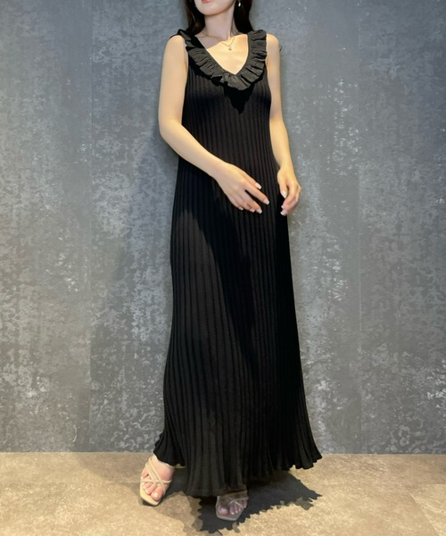 eimy istoire ワンピース バックオープンフリルニットワンピース eimy istoire ワンピース バックオープンフリルニットワンピース