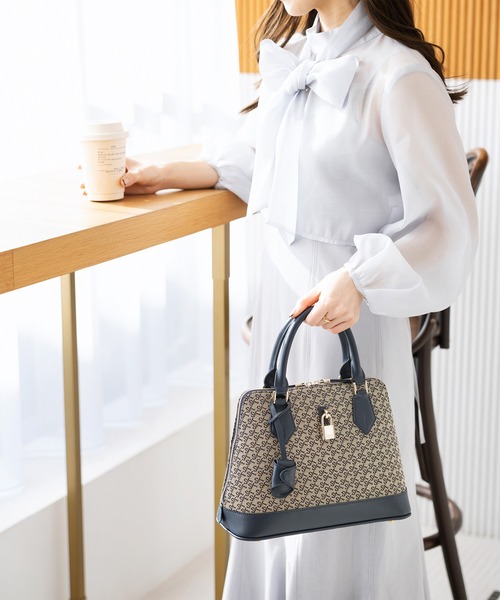 Samantha Thavasa（サマンサタバサ） ハンドバッグ ST Jacquard 