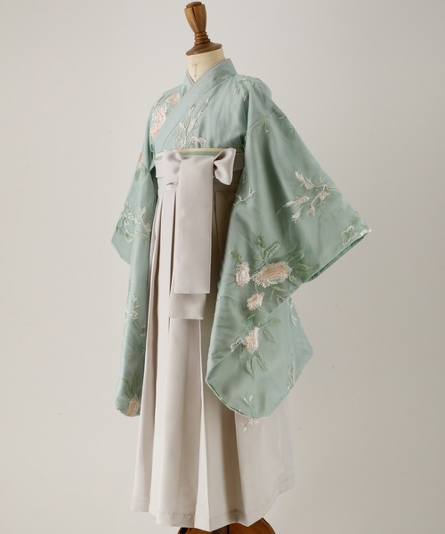 Catherine Cottage（キャサリンコテージ） 着物 花柄刺繍チュール