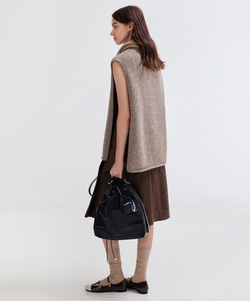 CHARLES ＆ KEITH（チャールズ&キース） ショルダーバッグ バッグ Neva 