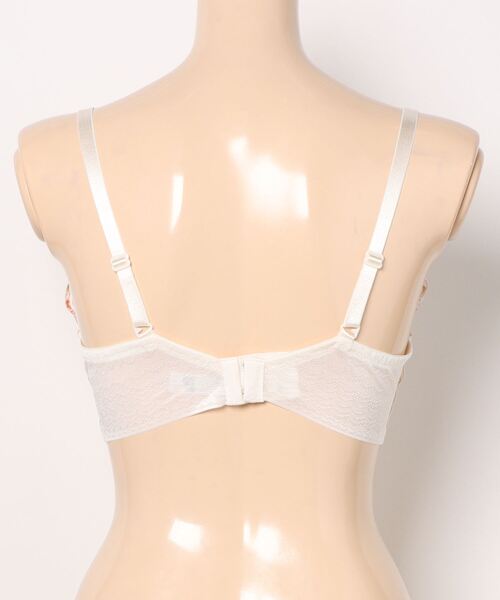 3/4カップショートブラジャー Triumph（トリンプ） ブラジャー 天使のブラ スリムライン582