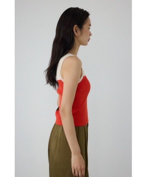 【PLUS】カップ付きバイカラーニットタンクトップ/レディース/トップス タンクトップ  ノースリーブ ブランド AZUL PLUS【SALE】 PLUS（AZUL BY MOUSSY） タンクトップ ノースリーブ 「PLUS