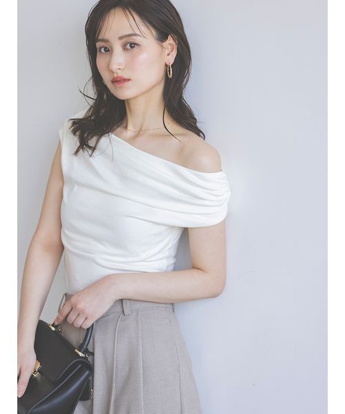 tシャツ ルーズネックカットプルオーバー レディース