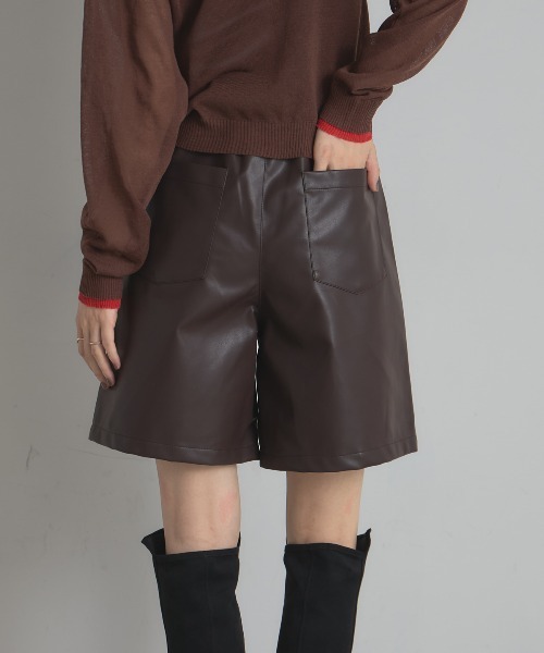 &. NOSTALGIA（ノスタルジア） パンツ フェイクレザーハーフパンツ