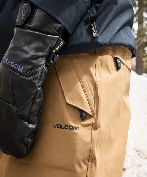 volcom スノーボードウェアセット（ジャケット・パンツ） VOLCOM（ボルコム） 24-25 VOLCOM/ボルコム LONGO GORE-TEX pant 着用