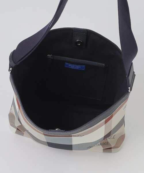BLUE LABEL CRESTBRIDGE（ブルーレーベルクレストブリッジ