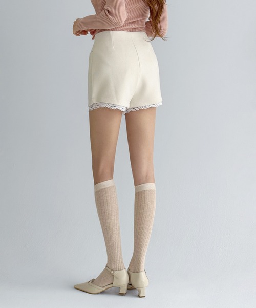 by muni:r パンツ レースヘムポイントショートパンツ/2026 SS