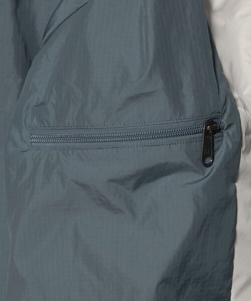 ノースフェイス ブルゾン アウター 「THE NORTH FACE」ストアウェイ ジャケット メンズの画像