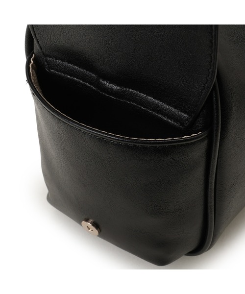 新品未使用　GUESS ゲス　ブラック　ショルダーバッグ　お財布　セット GUESS（ゲス） ショルダーバッグ バッグ KASSIE Small Box Satchel
