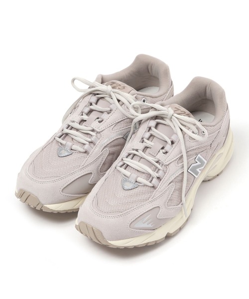 「New Balance」 ローカットスニーカー MEDIUM グレー メンズの画像