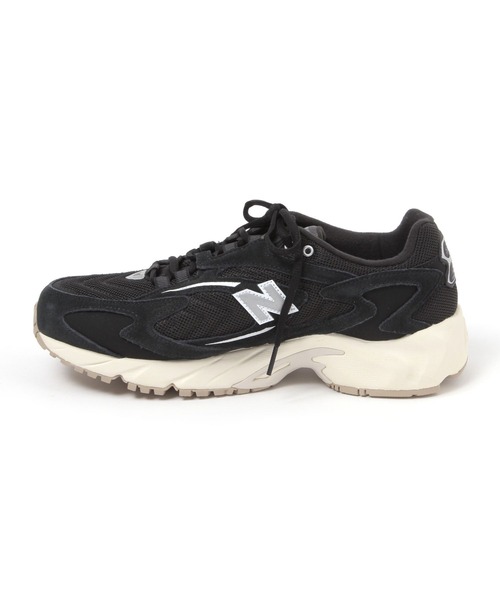 「New Balance」 ローカットスニーカー MEDIUM グレー メンズの画像