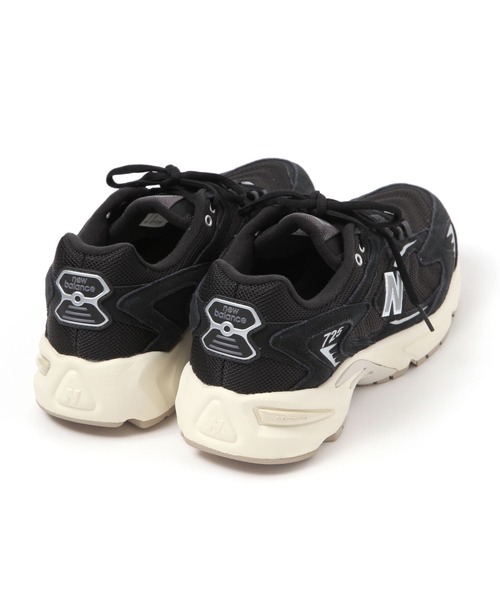 「New Balance」 ローカットスニーカー MEDIUM グレー メンズの画像