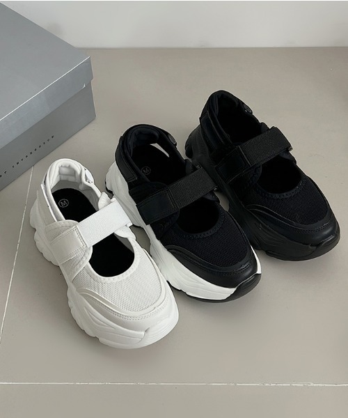 「Shoes in Closet」 フラットサンダル S ブラック×ホワイト レディース_画像4