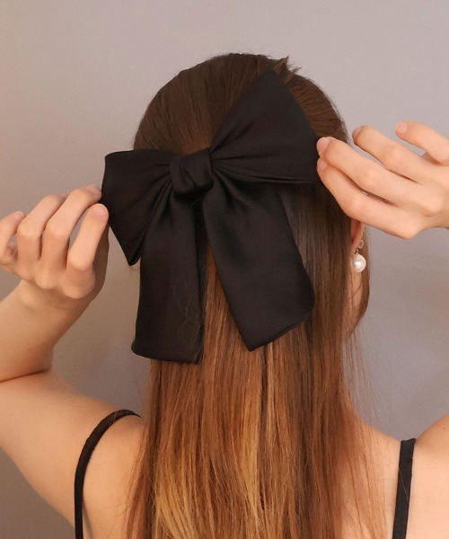 Lele Sadoughi ヘアーアクセサリー バレッタ リボン クリップ CEMO NEMO ヘアクリップ サテン ロングリボン バレッタ