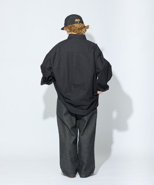 品質が完璧 TAPERED 2TUCK ジーンズ meltum DENIM ツータックテーパード / パンツ