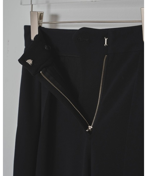 TODAYFUL【美品】 Doubletuck Half Pants ブラック TODAYFUL(トゥデイフル) / Life's online store（ライフズ