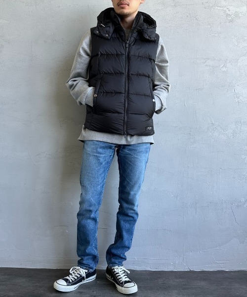 美品　TATRAS フード付きダウンベスト TATRAS タトラス ダウン ダウンベスト アウター ゴドル メンズ