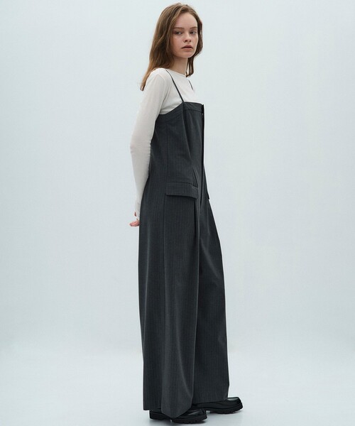 サロペット・オーバーオール・オールインワン Vneck Straight Jumpsuit