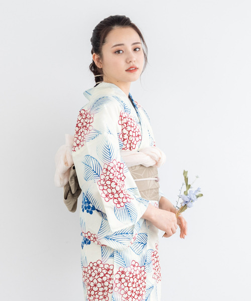 夏を彩る季節レディース浴衣2点セット 浴衣 夏を彩るレディース浴衣2点セット （浴衣＋帯） レディース