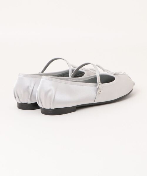 CHARLES ＆ KEITH バレエシューズ パンプス サテンボウ メリー
