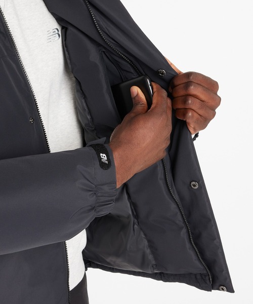 New Balance ダウンジャケット グレー/ブラック New Balance ダウンジャケット ダウン MET24 Short Down Jacket