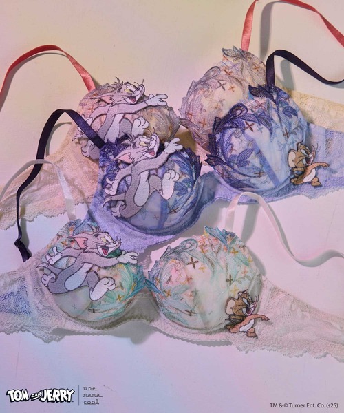 une nana cool ブラジャー トムとジェリー × 3/4カップブラ