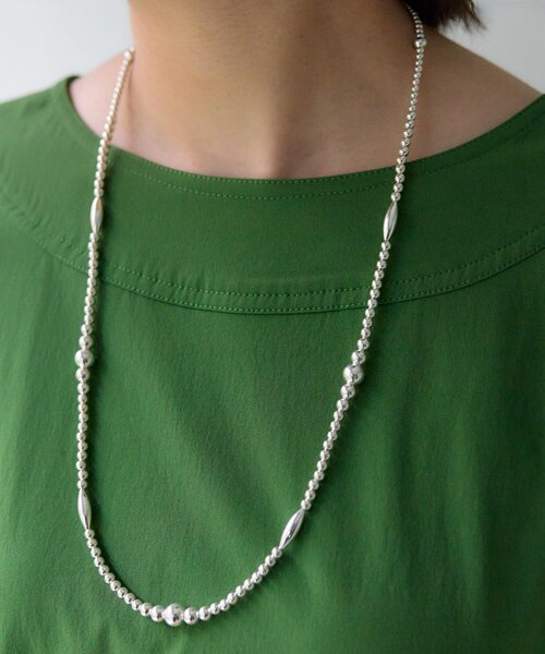 ネックレス 「スターリングシルバー使用」ナバホナツメデザインロングネックレス レディースの画像