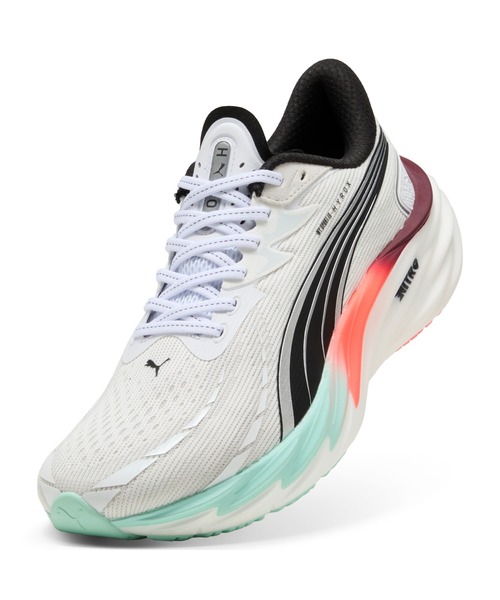 シューズ(男性用) PUMA MB.4 1LOVE1 Amazon.com | PUMA Mens Mb.04 1Love Basketball Sneakers Shoes