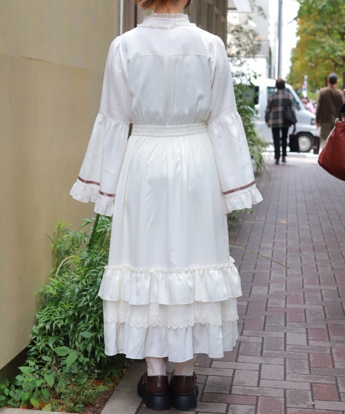 axes femme（アクシーズ ファム） ワンピース ジャボブローチ付ロング