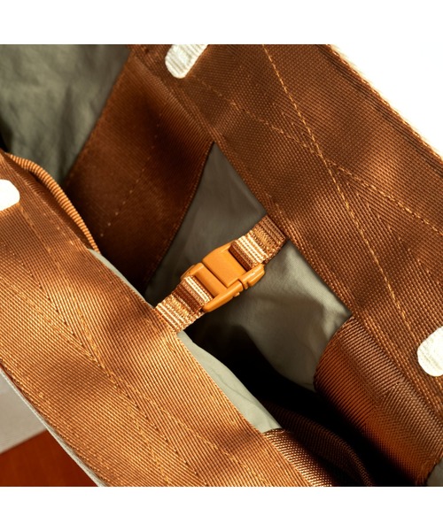 Topologie（トポロジー） トートバッグ Summit Tote Wide Medium