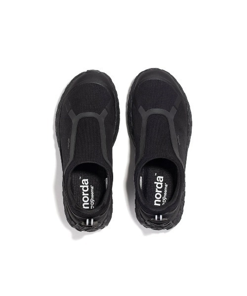 スニーカー norda「ノルダ」- トレイル ランニング スニーカー メンズ「MENS NORDA003 Pitch Black ブラック」 メンズの画像