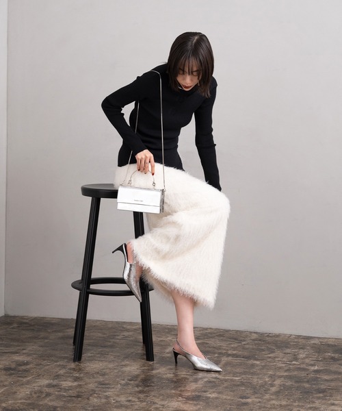 CHARLES ＆ KEITH 財布 スカルプチュアハンドルロングウォレット
