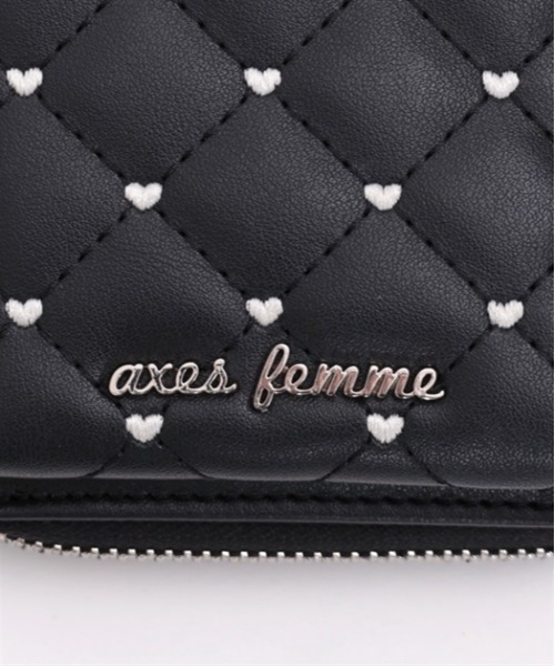 axes femme ショルダーバッグ バッグ ハート刺繍スマホ