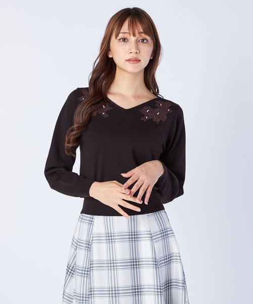 ニット フロントシシュウＶネックプルオーバー レディース