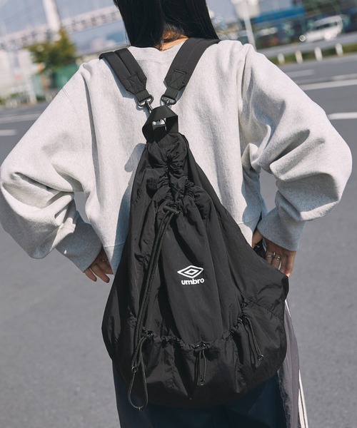 エモダ×アンブロ　2wayナイロンジャケット 長袖　半袖　ブラック EMODA（エモダ）の「【UMBRO×EMODA】2WAYオーバーナイロンブルゾン