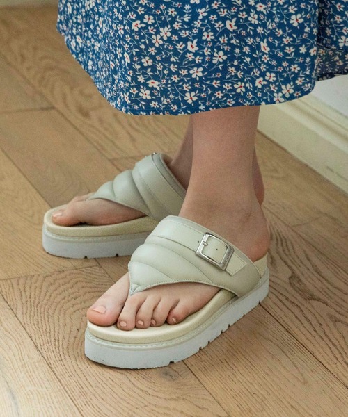 Minnetonka（ミネトンカ） 厚底 サンダル プラットフォームパファー