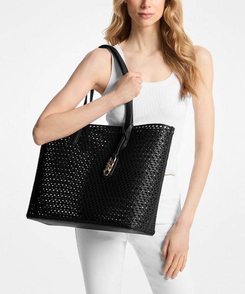 MICHAEL KORS（マイケルコース） かごバッグ FREE ブラック レディース