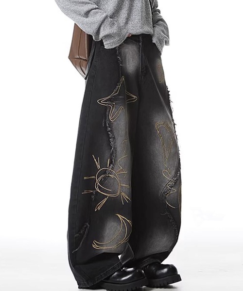 FUNdaysion ジーンズ デニム デニムパンツ 刺繍デニムパンツ