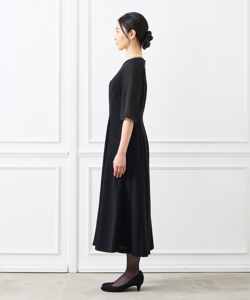 「AIMER」 半袖ワンピース MEDIUM ブラック レディースの画像