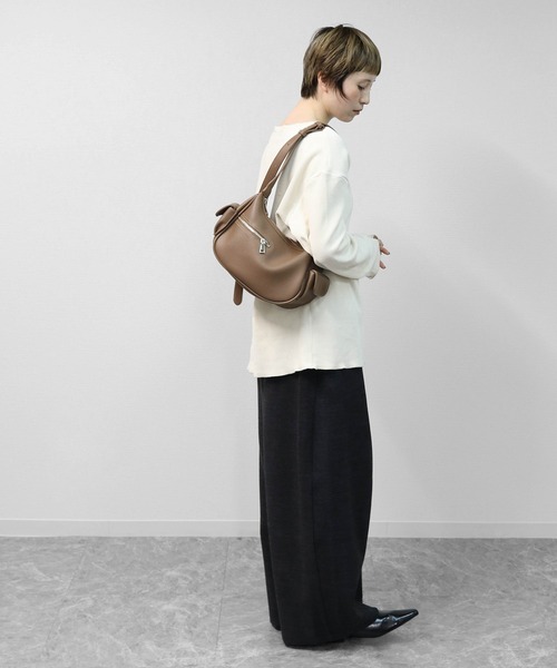 THE CELL. ショルダーバッグ バッグ フェイクレザーサイドポケット