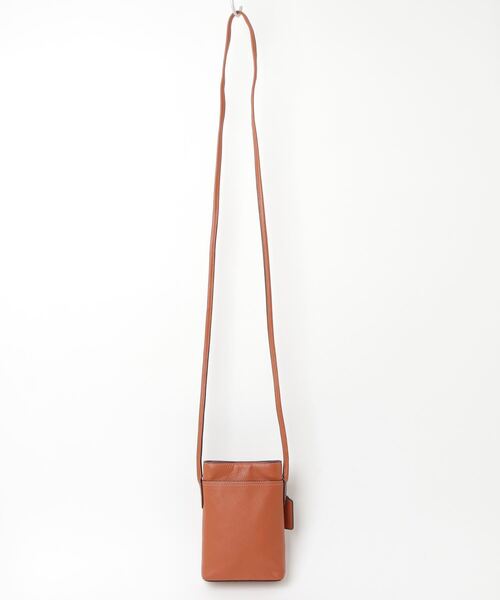 COACH ショルダーバッグ ブラウン COACH（コーチ） ショルダーバッグ - ブラウン レディース : ZOZOTOWN