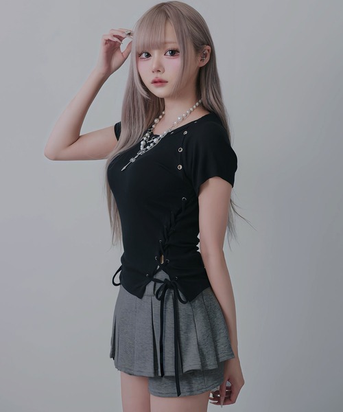 Diable baiser（ディアブルベーゼ） スカート Y2Kベルト付プリーツ