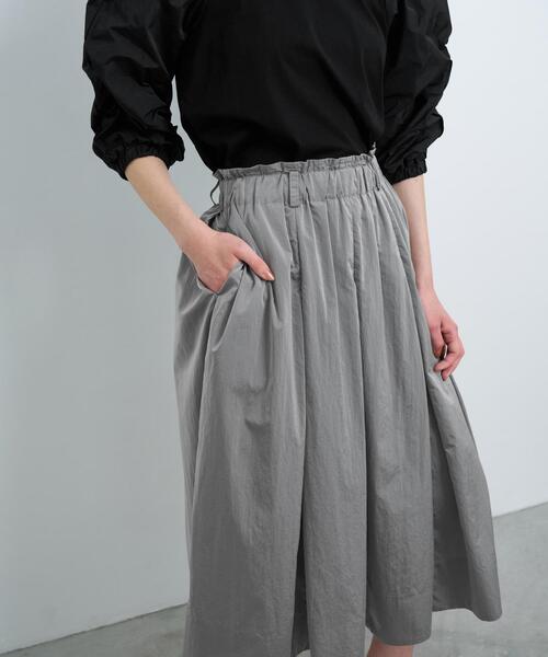 LANVIN en Bleu スカート ワッシャータフタプリーツフレア LANVIN en Bleu スカート ワッシャータフタプリーツフレア