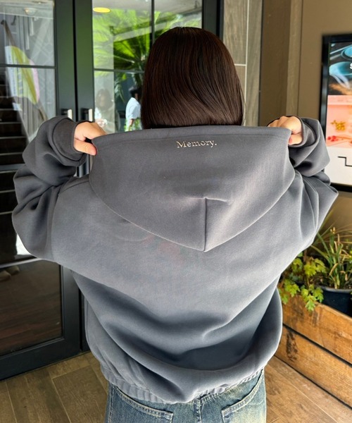 美品　バーバリーブルーレーベル　ダッフル　パーカー　38 　黒　ホースロゴ BURBERRY BLUE LABEL フリルパーカー 38 M バーバリーブルー